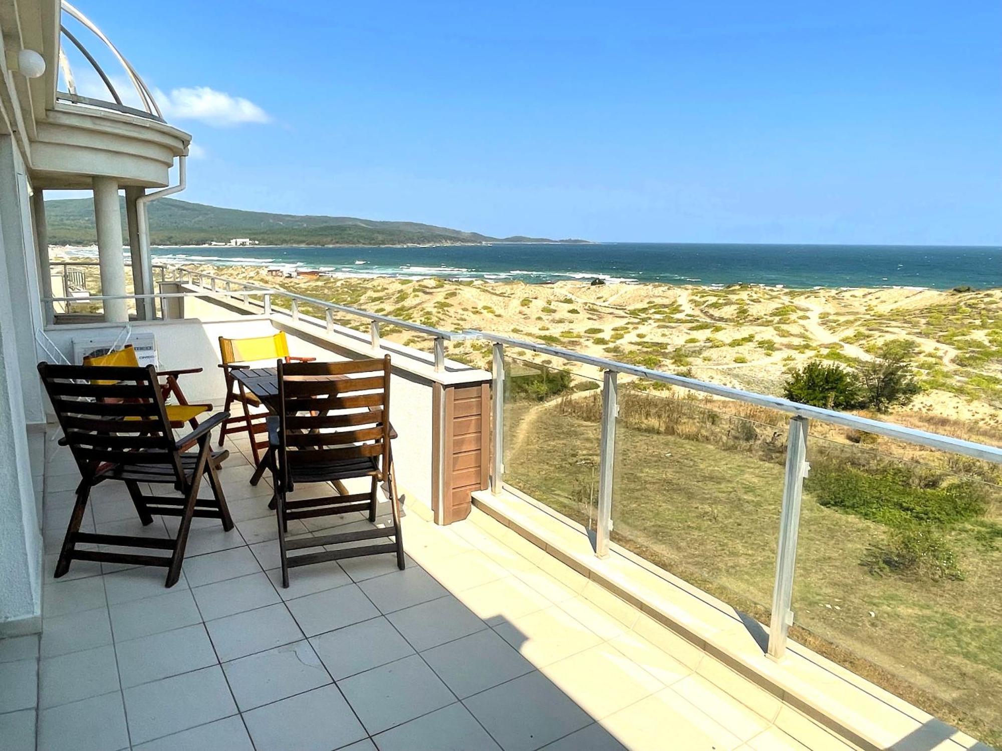 Apart-Hotel Panorama Sea Lux Primorsko Buitenkant foto