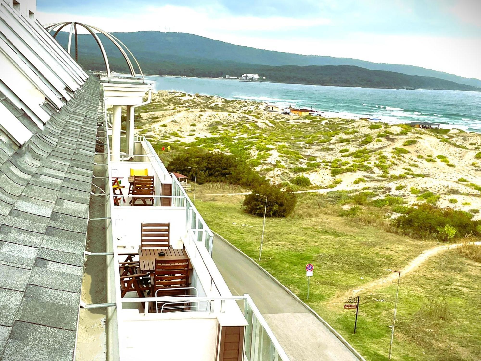 Apart-Hotel Panorama Sea Lux Primorsko Buitenkant foto