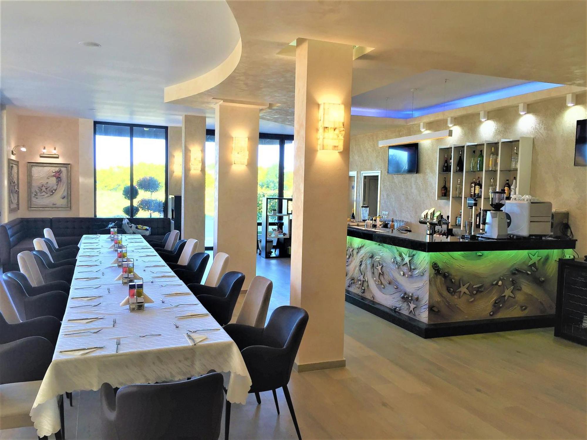 Apart-Hotel Panorama Sea Lux Primorsko Buitenkant foto